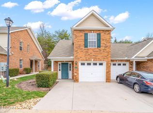 7042 La Christa Way, Knoxville, TN 37921