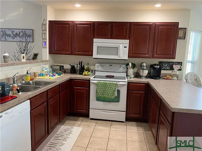 205 Sonata Cir — Photo 4