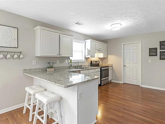 2nd image of 1196 Adah Ct