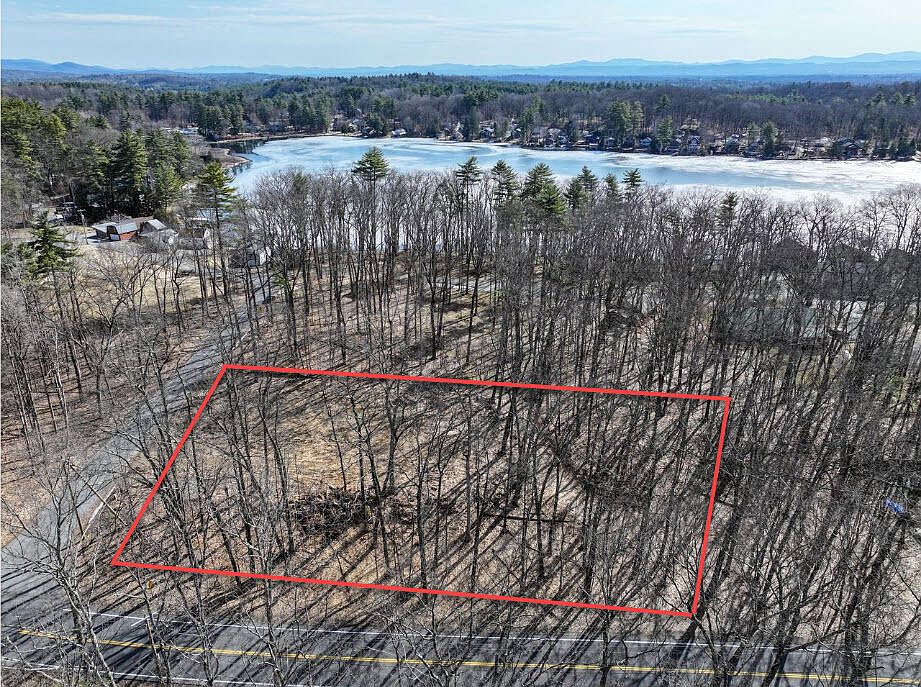 1st image of 8 Nacy Rd