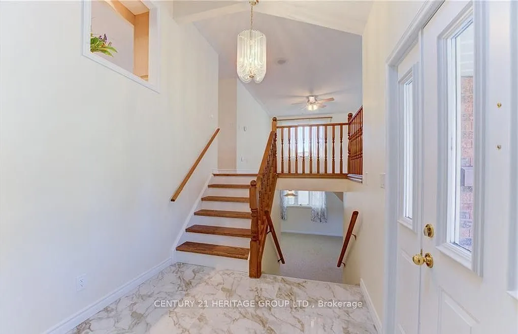 4 bed, $2,950 — Photo 2