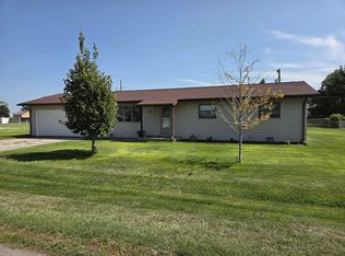 312 Nansue Rd, Hershey, NE 69143