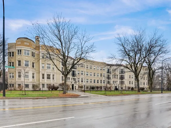 6840 S South Shore Dr APT 3, Chicago, IL 60649