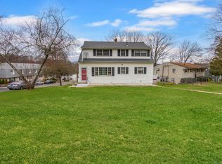 164 Deerfield Ave, Waterbury, CT 06708