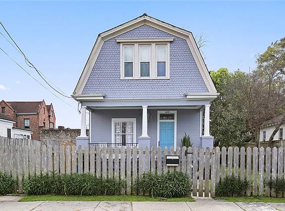 2nd image of 6126 Burgundy St