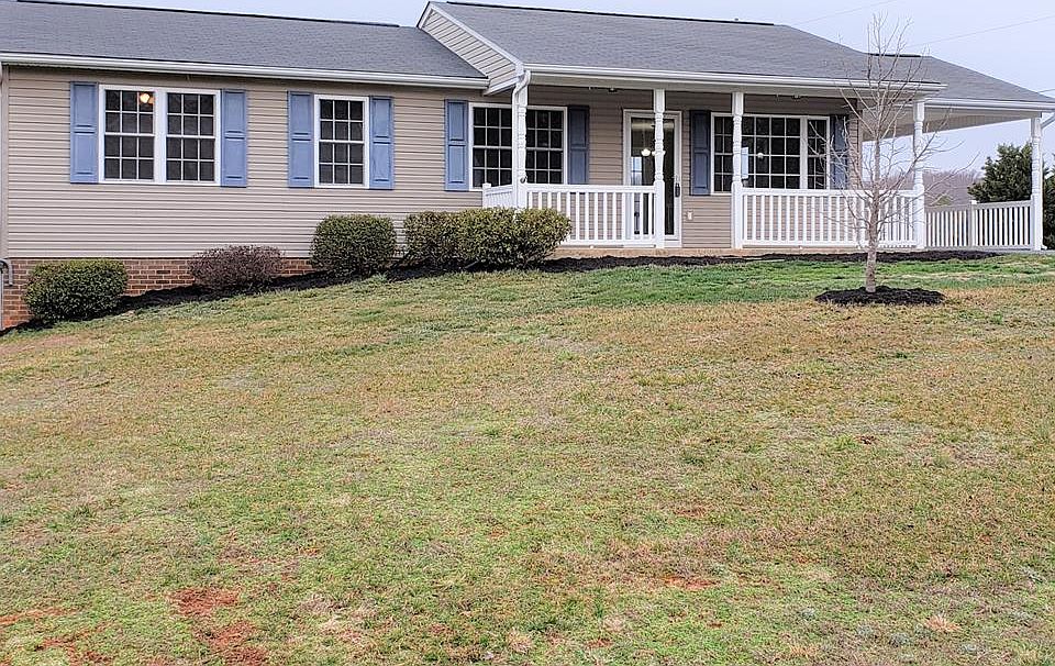 1st image of 130 Reese Dr