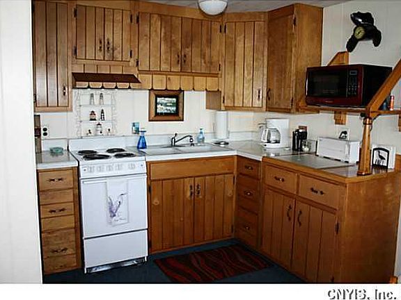 5th image of 34275 Downing Ln