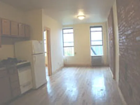 Rented by DSA Realty | media 42