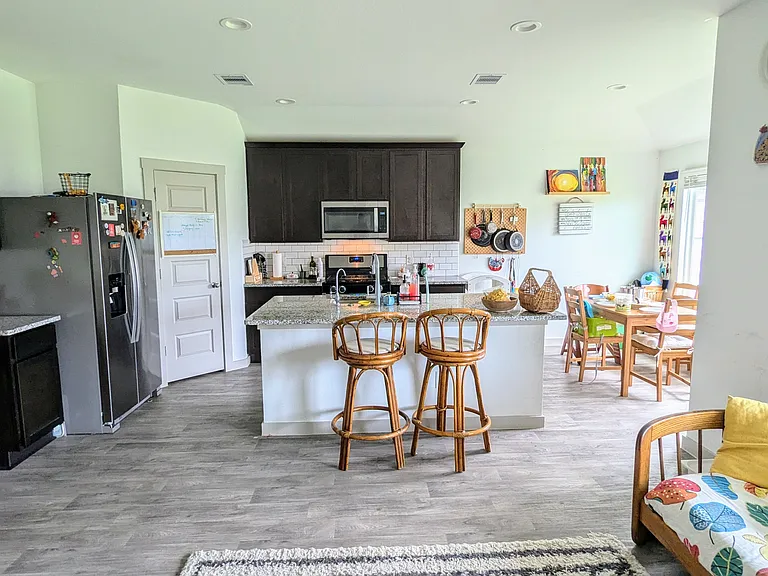 8211 Sugar Cane Ln — Photo 6