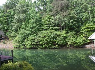 61 Spinnaker Sail Ct, Moneta, VA 24121