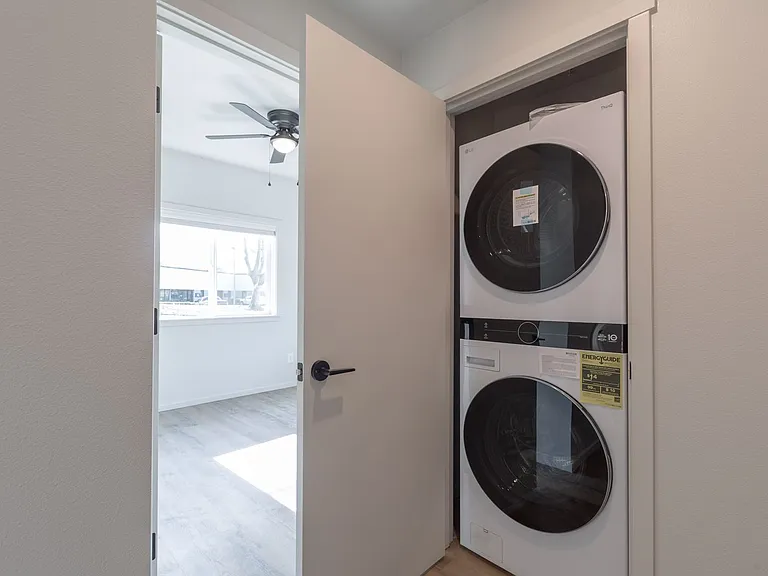 4202 NE Morrow Rd — Photo 11