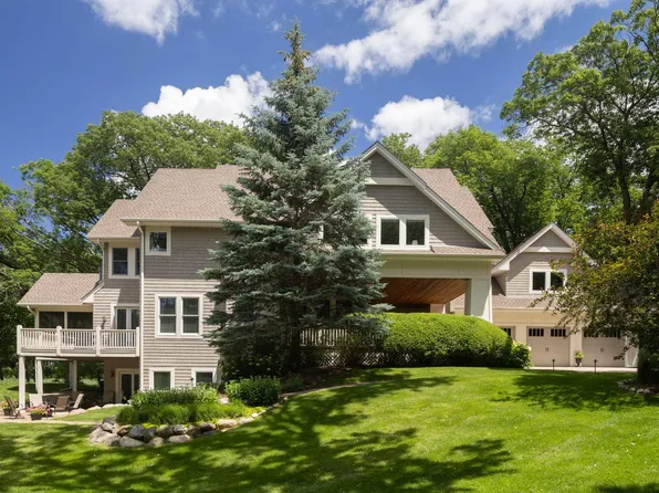 11636 Timberline Rd, Minnetonka, MN 55305