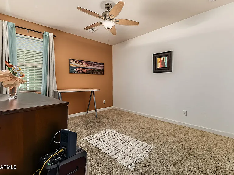 745 W Silver Reef Dr — Photo 10