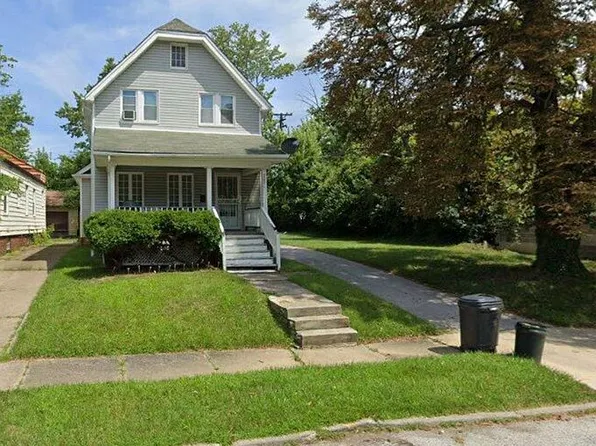 2071 Deanwood St, East Cleveland, OH 44112