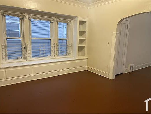 1st image of 10101 Benham Ave #2