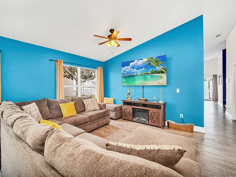 316 McFee Dr — Photo 4
