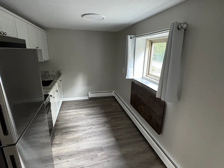 115 S Rocky River Dr #201 — Photo 7