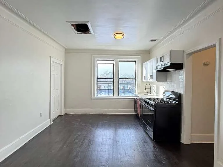 1002 S Orange Ave #2 — Photo 1