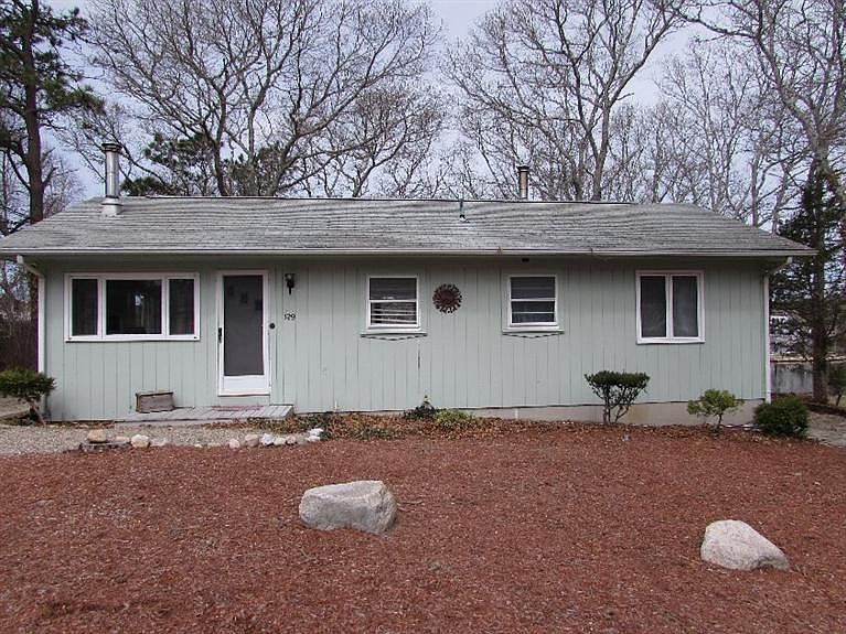 1st image of 199 Edgewater Dr W