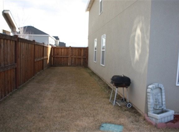 4th image of 1250 E Grand Canyon St