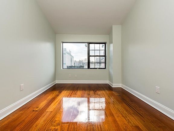 5th image of 11A Goodwin Pl Ste C