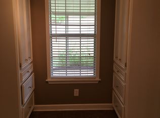 509 Roxbury Pl, Florence, MS 39073