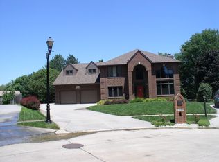 5500 Grouse Pl, Lincoln, NE 68516