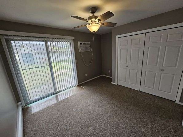 52715 35 1/2 St, Paw Paw, MI 49079
