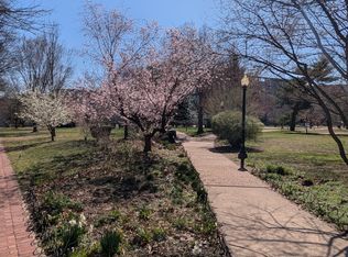 610 3rd St SE APT 4, Washington, DC 20003