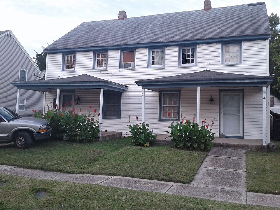 1st image of 13 Barney Pl