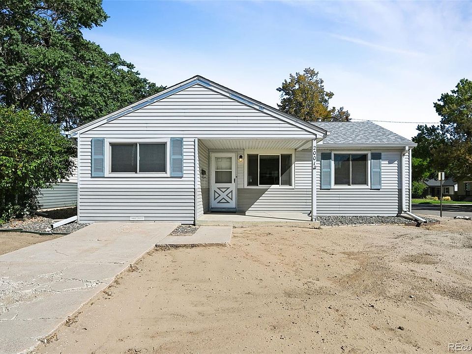 1st image of 2001 W 46th Avenue