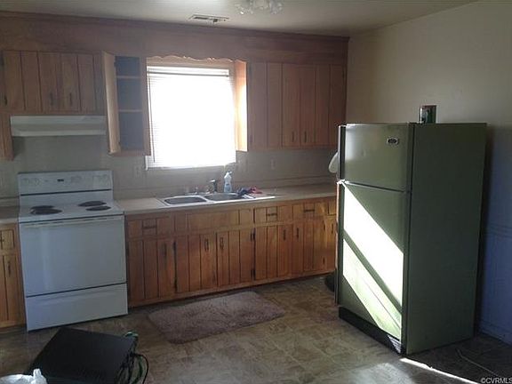 4th image of 19801 Oak River Dr