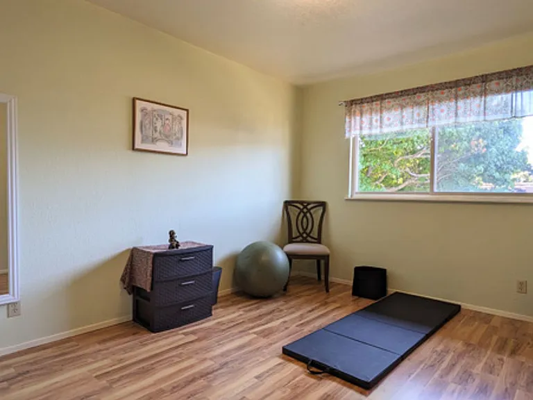 931 Hill St #20 — Photo 16