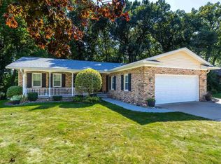 3019 44th St, Rock Island, IL 61201