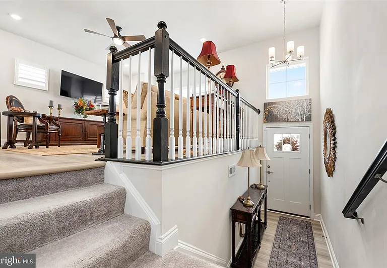 35302 Wright Way — Photo 3