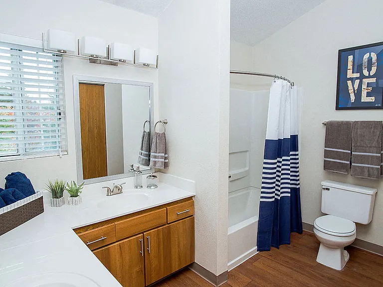 Mequon Trail Townhomes — Photo 11
