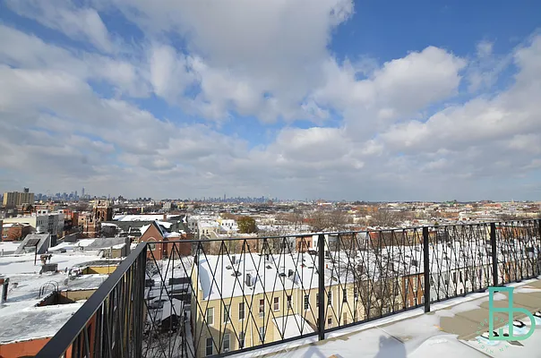 Rented by Miron Realty Group | media 68