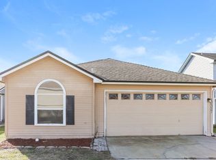 12327 Sondra Cove Ct, Jacksonville, FL 32225