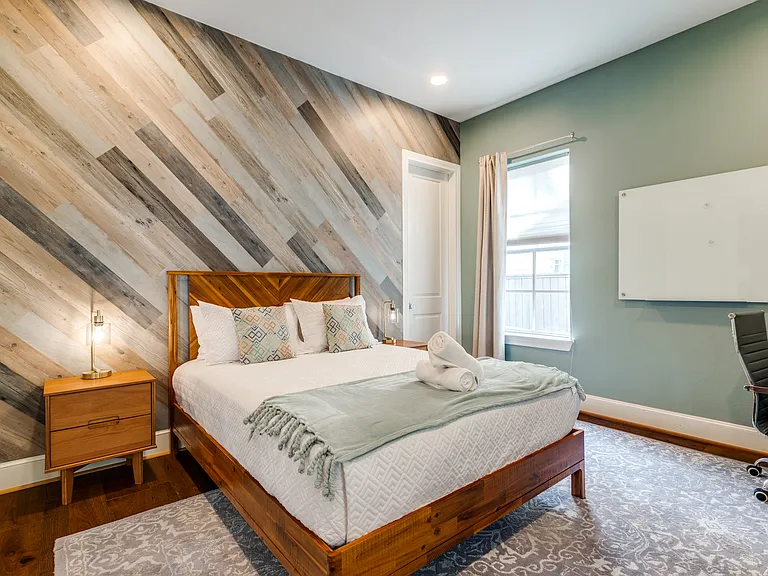 4535 Polk St — Photo 33