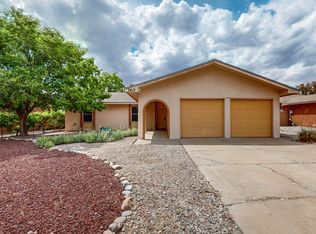 7413 Volunteer St NE, Albuquerque, NM 87109