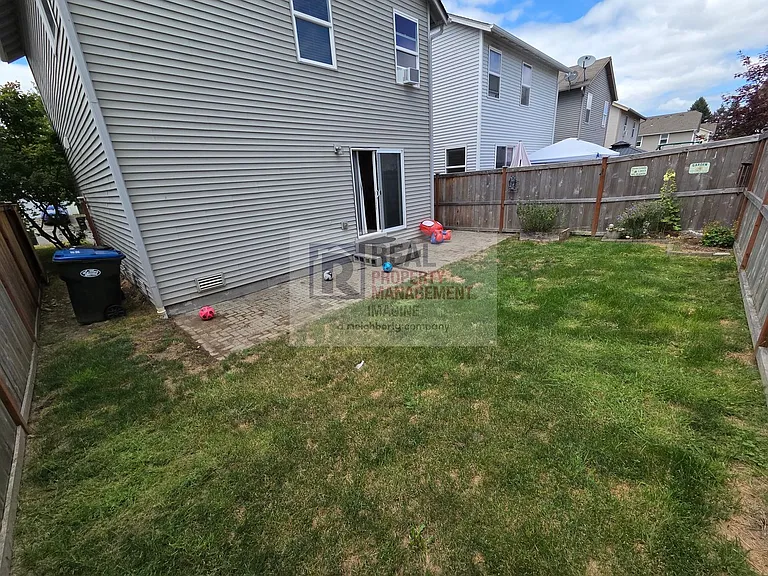 9978 Dragt St SE — Photo 26