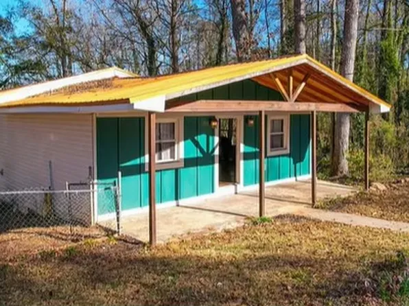 139 Cherokee Dr, Jackson, GA 30233