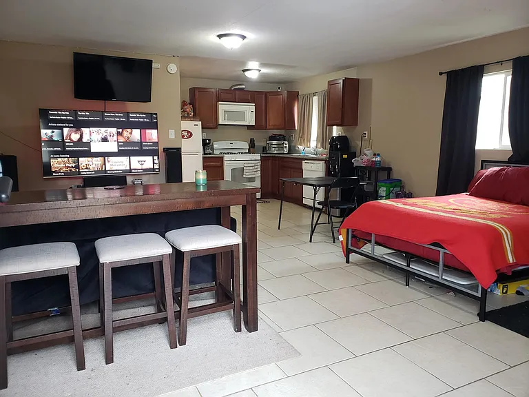 6916 Fleming Ave — Photo 10