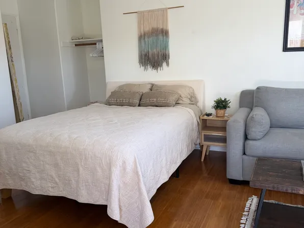 (undisclosed Address), Goleta, CA 93117
