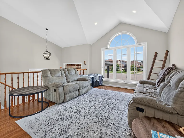86 Golden Acres Dr — Photo 9