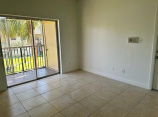 800 Cypress Park Way #L1, Pompano Beach, FL 33064
