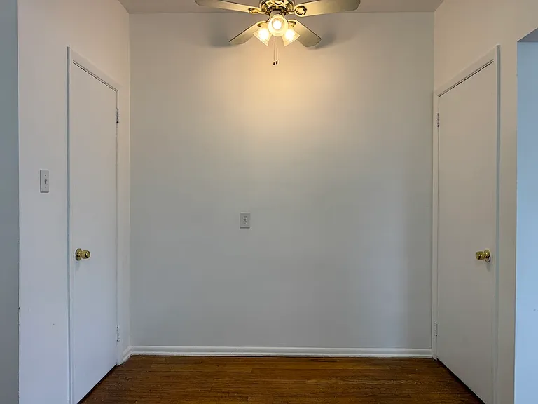 322 Franklin Ave #1 — Photo 8