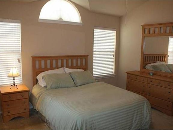 5th image of 3320 Tavistock Dr