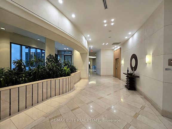 3rd image of 509 Beecroft Rd #220