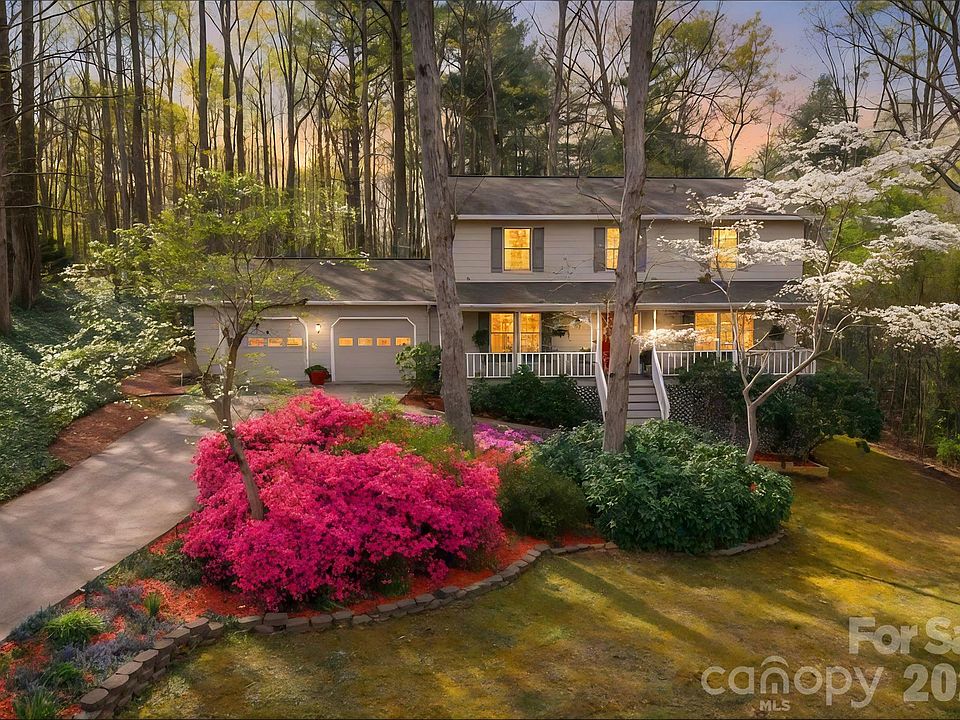 1st image of 105 Horse Shoe Ln